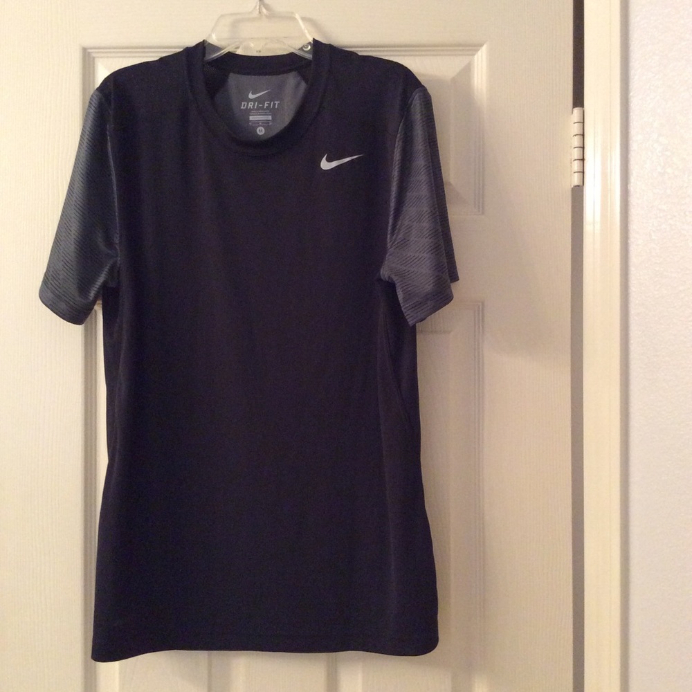 Nike Dri-Fit Top